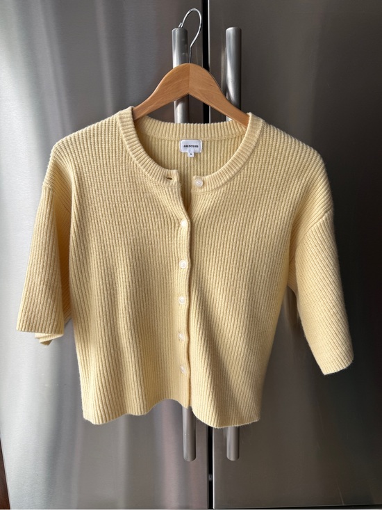 AUREUM Sweaters - AUREUM Pale Yellow Ribbed Button-Front Short Sleeve Cardigan